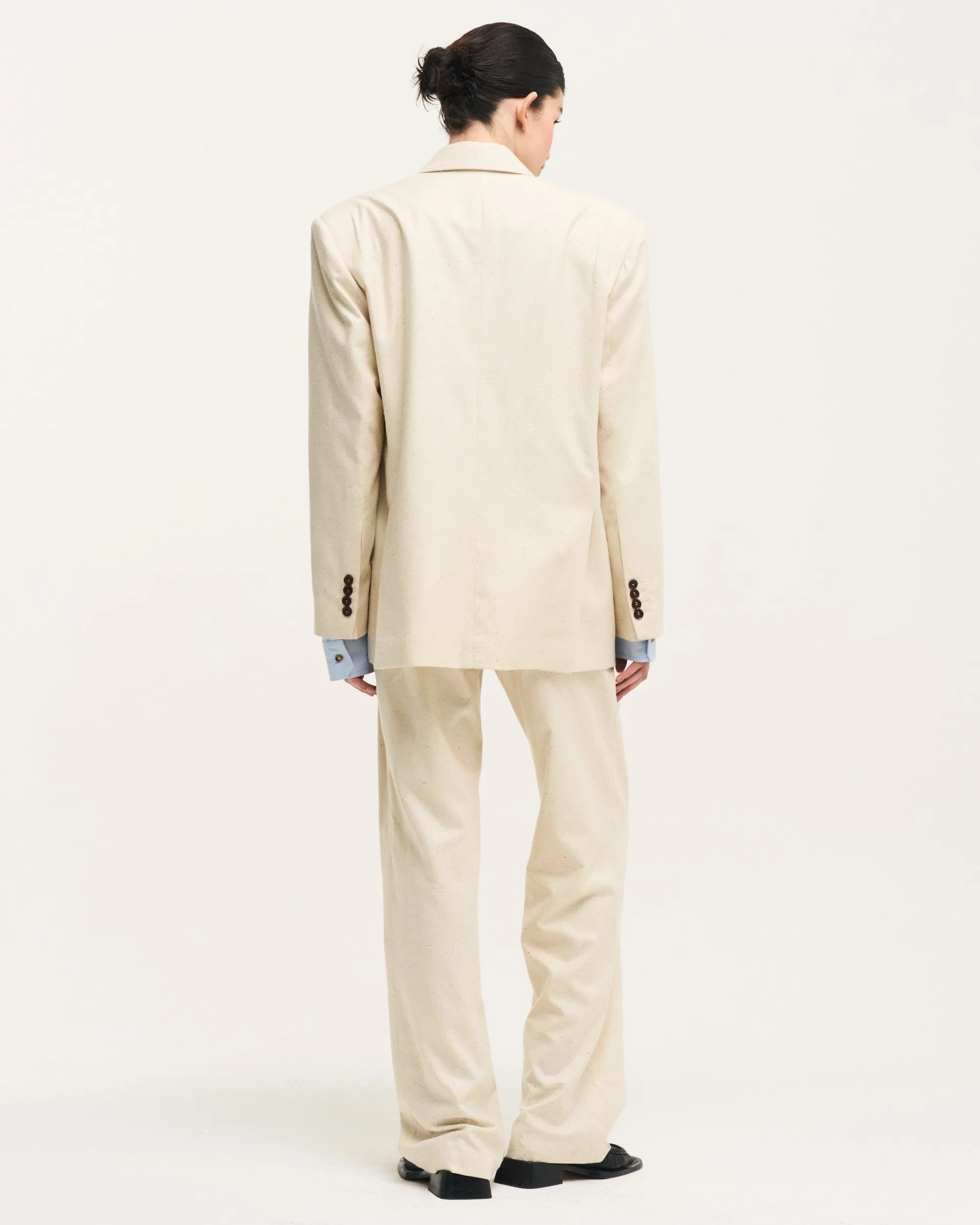 0008 BLAZER OVERSIZED CREMA