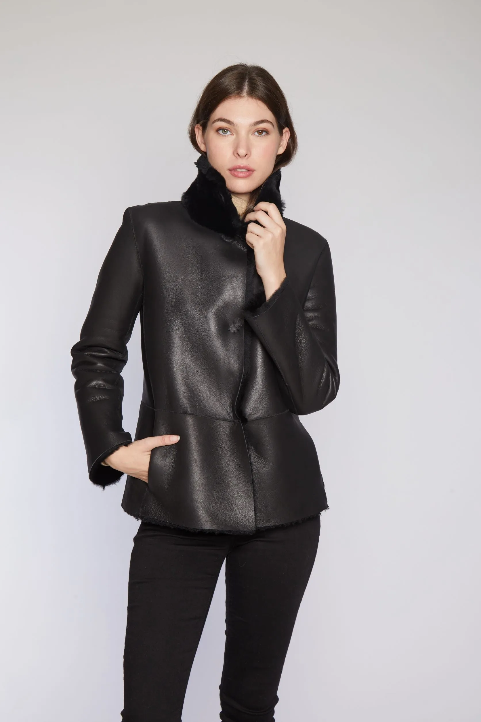 #865 Reversible Shearling Jacket Shearling  1 XS  1/M  $500  sorry no additional discounts