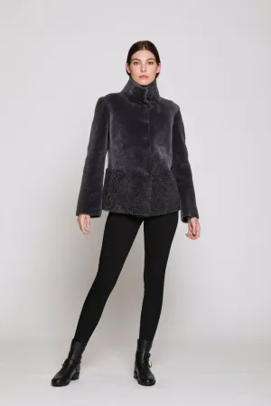 #865 Reversible Shearling Jacket Shearling  1 XS  1/M  $500  sorry no additional discounts