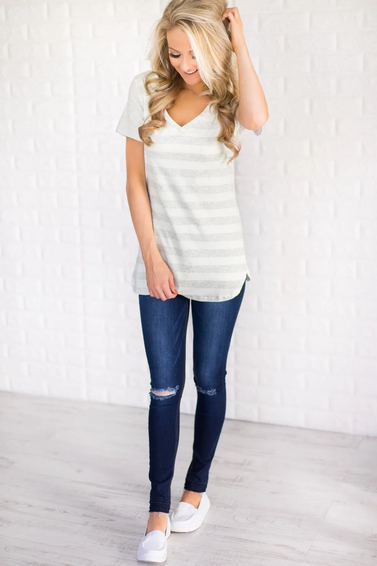 Ampersand Striped V-Neck Tee - Heather Grey