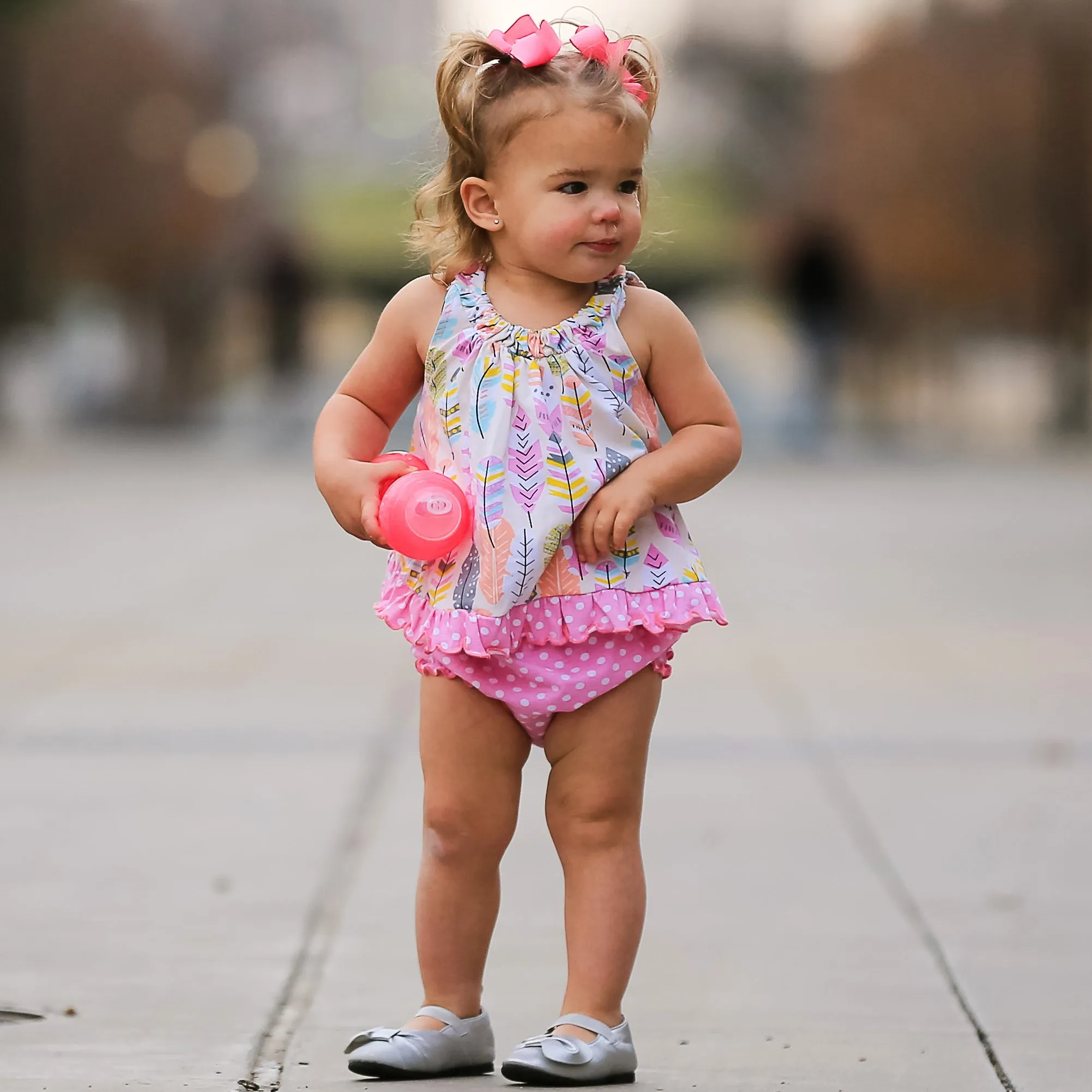 AnnLoren Baby/Toddler Girls Open Back Swing Tank Top with Bow Feather Design