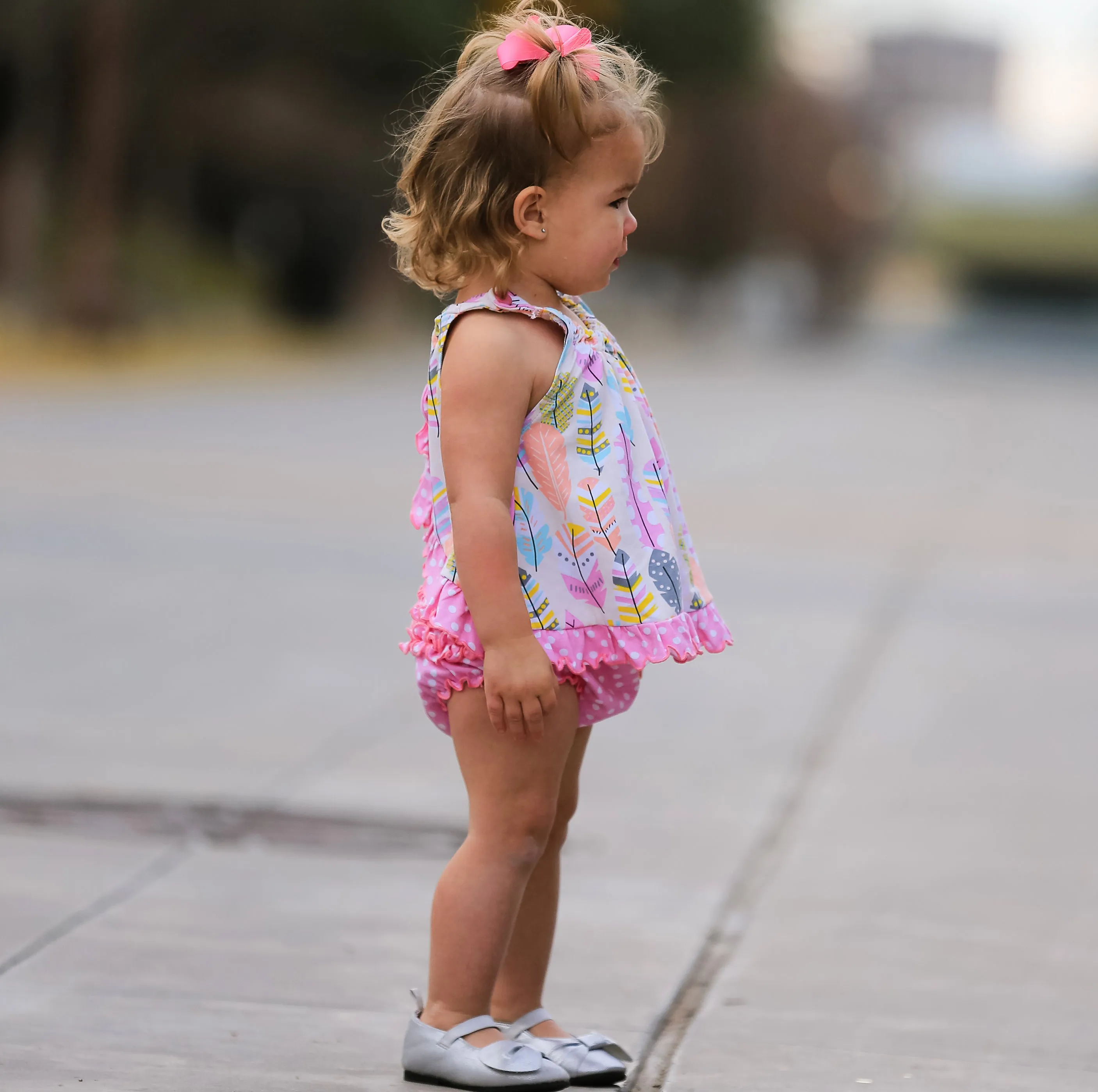 AnnLoren Baby/Toddler Girls Open Back Swing Tank Top with Bow Feather Design