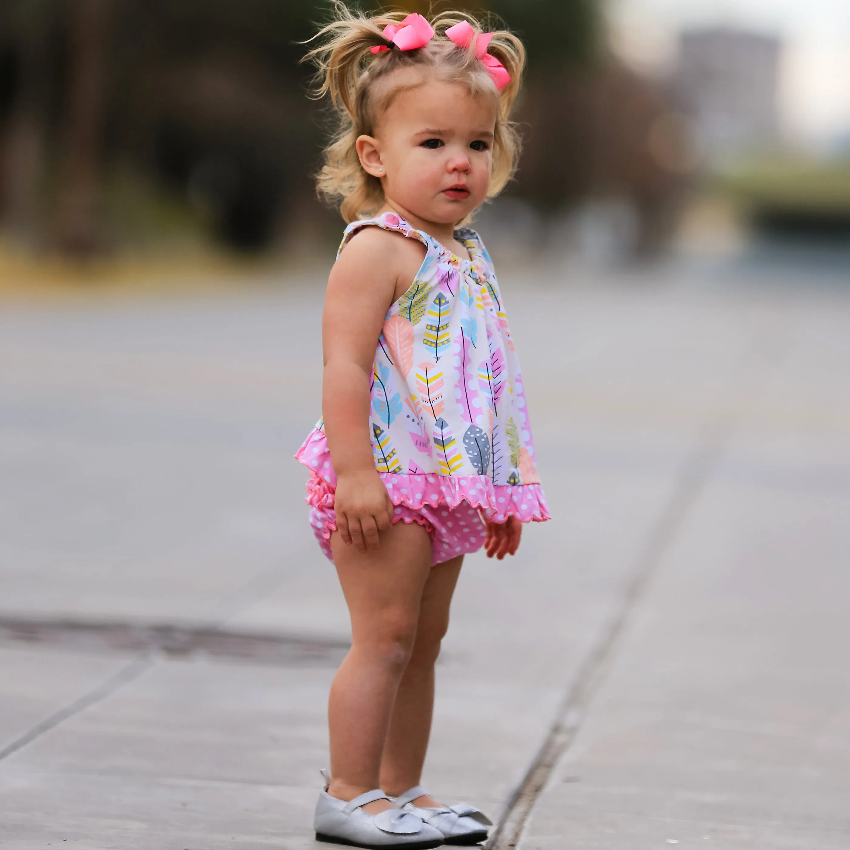 AnnLoren Baby/Toddler Girls Open Back Swing Tank Top with Bow Feather Design