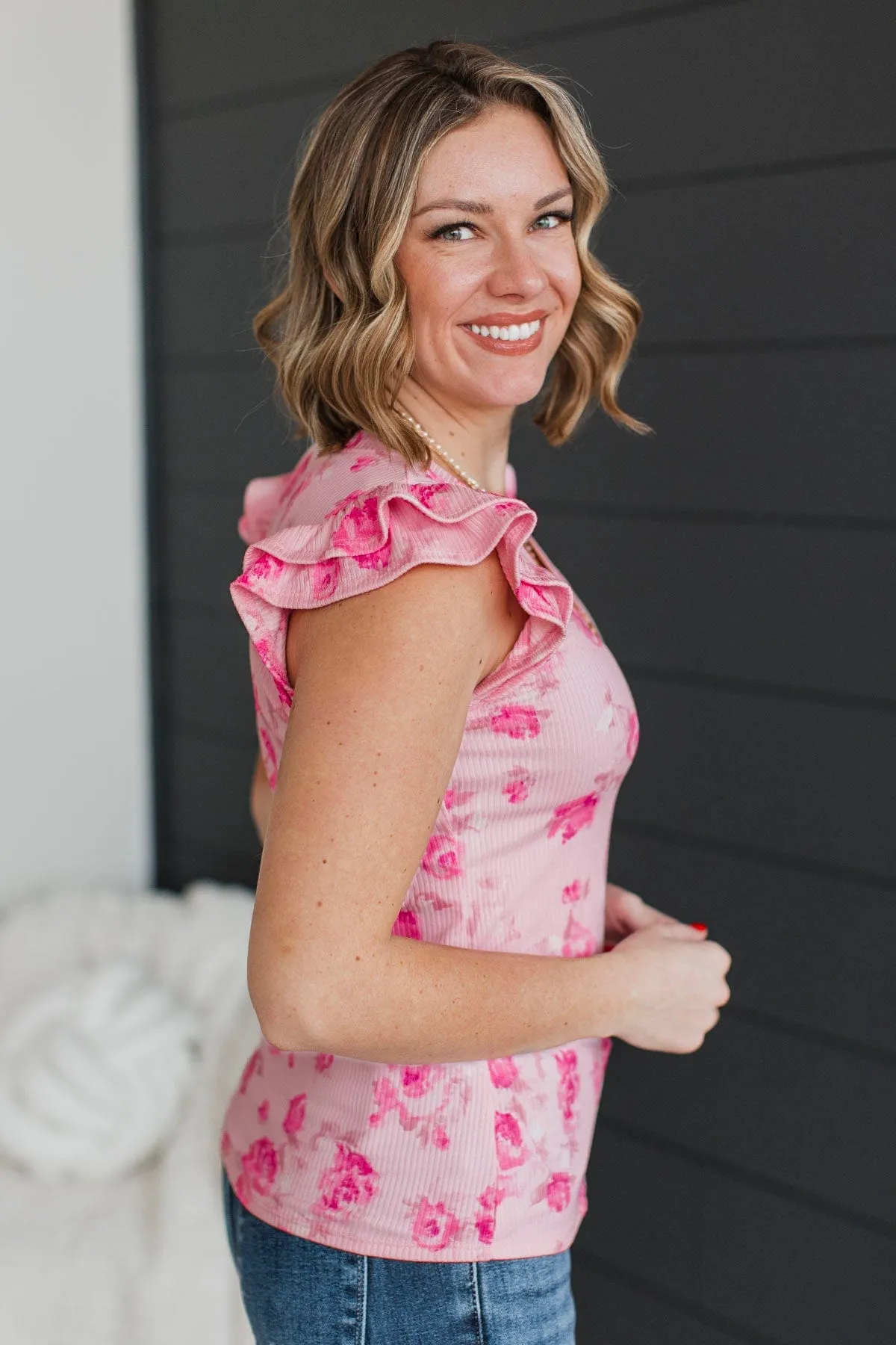 Effortlessly Easy Floral Top- Pink
