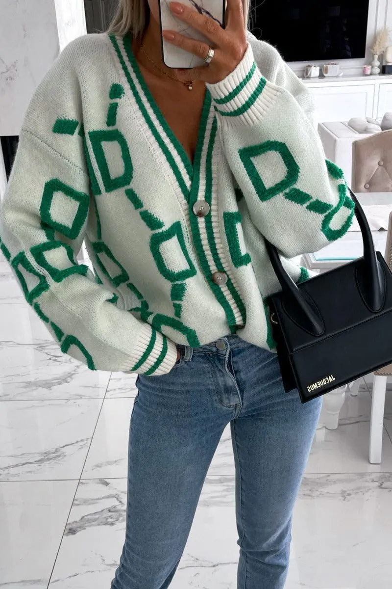 Embroidered V-neck Loose Knitted sweater