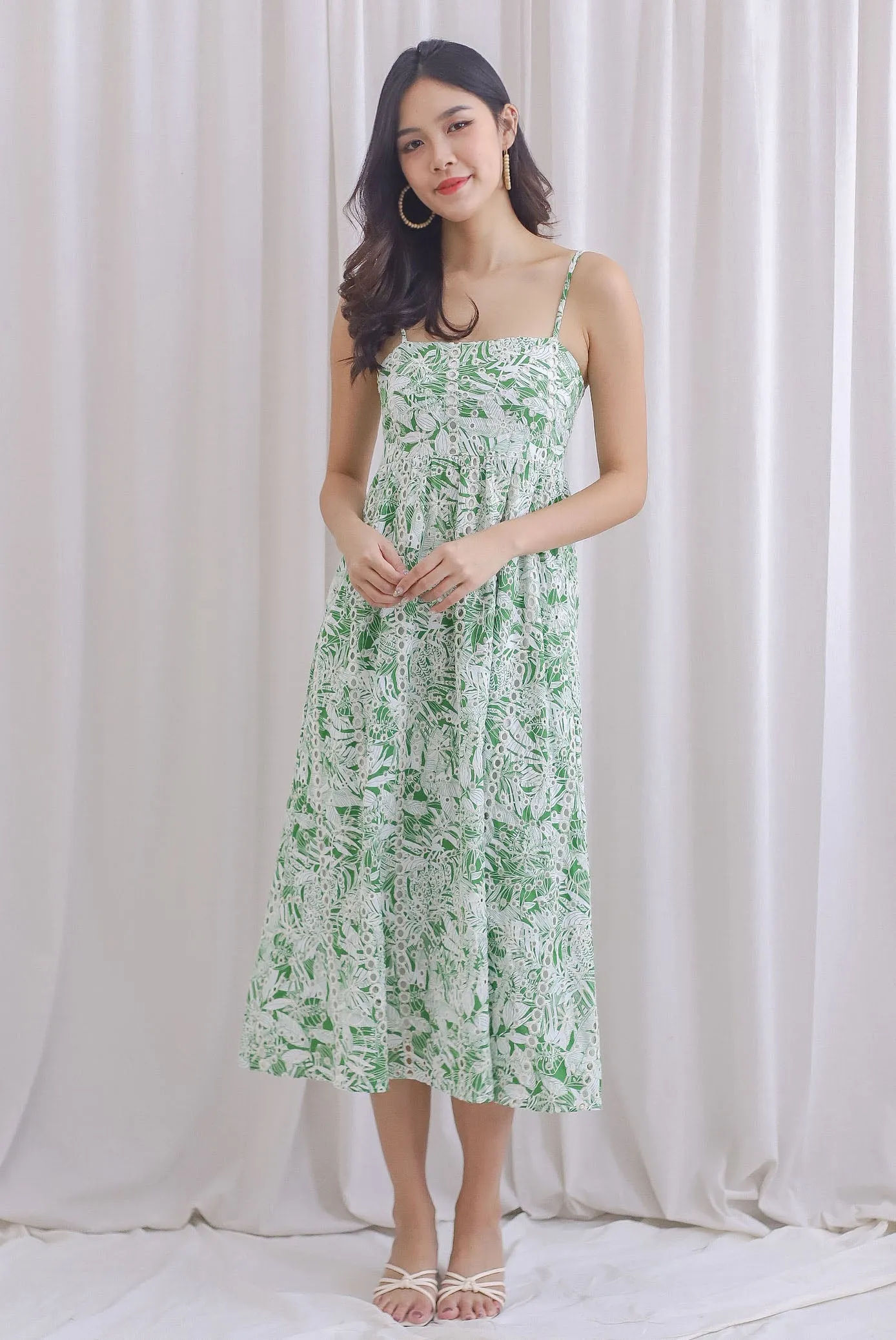 Giselle Leafy Embro Spahgetti Maxi Dress In Green