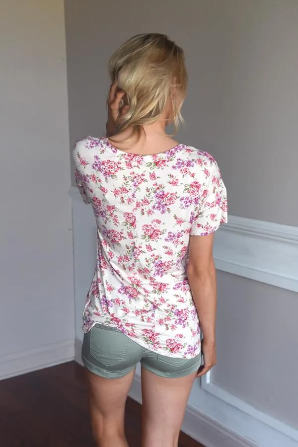 Go To Floral V-Neck ~ Pink