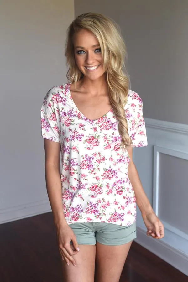 Go To Floral V-Neck ~ Pink