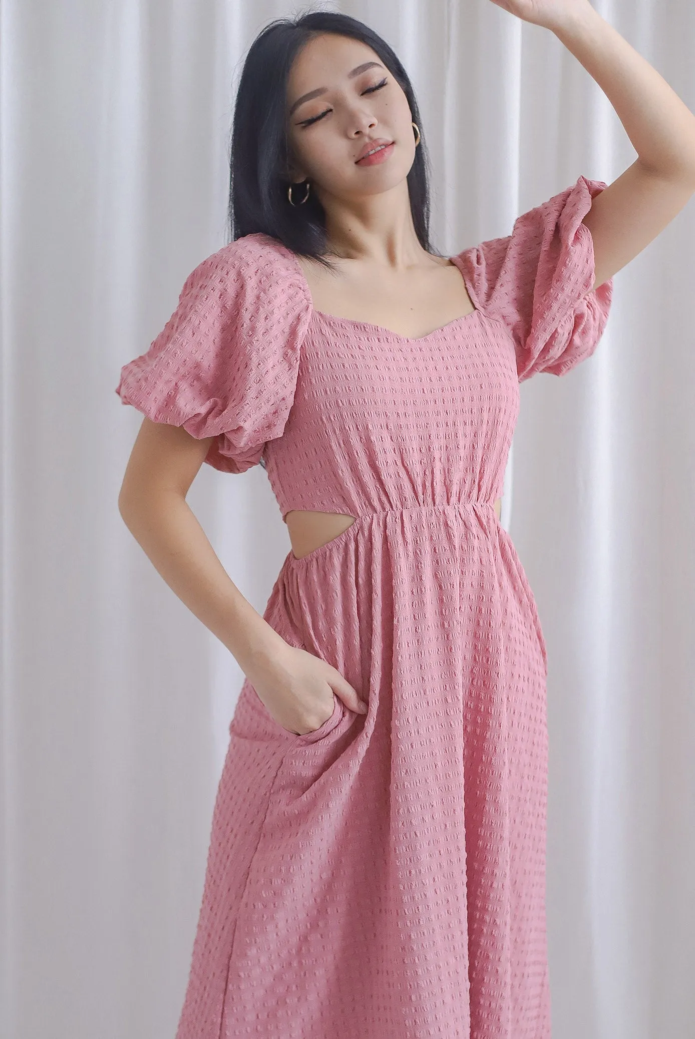 Hebe Puffy Sleeve Side Cut Out Dress In Rose Pink