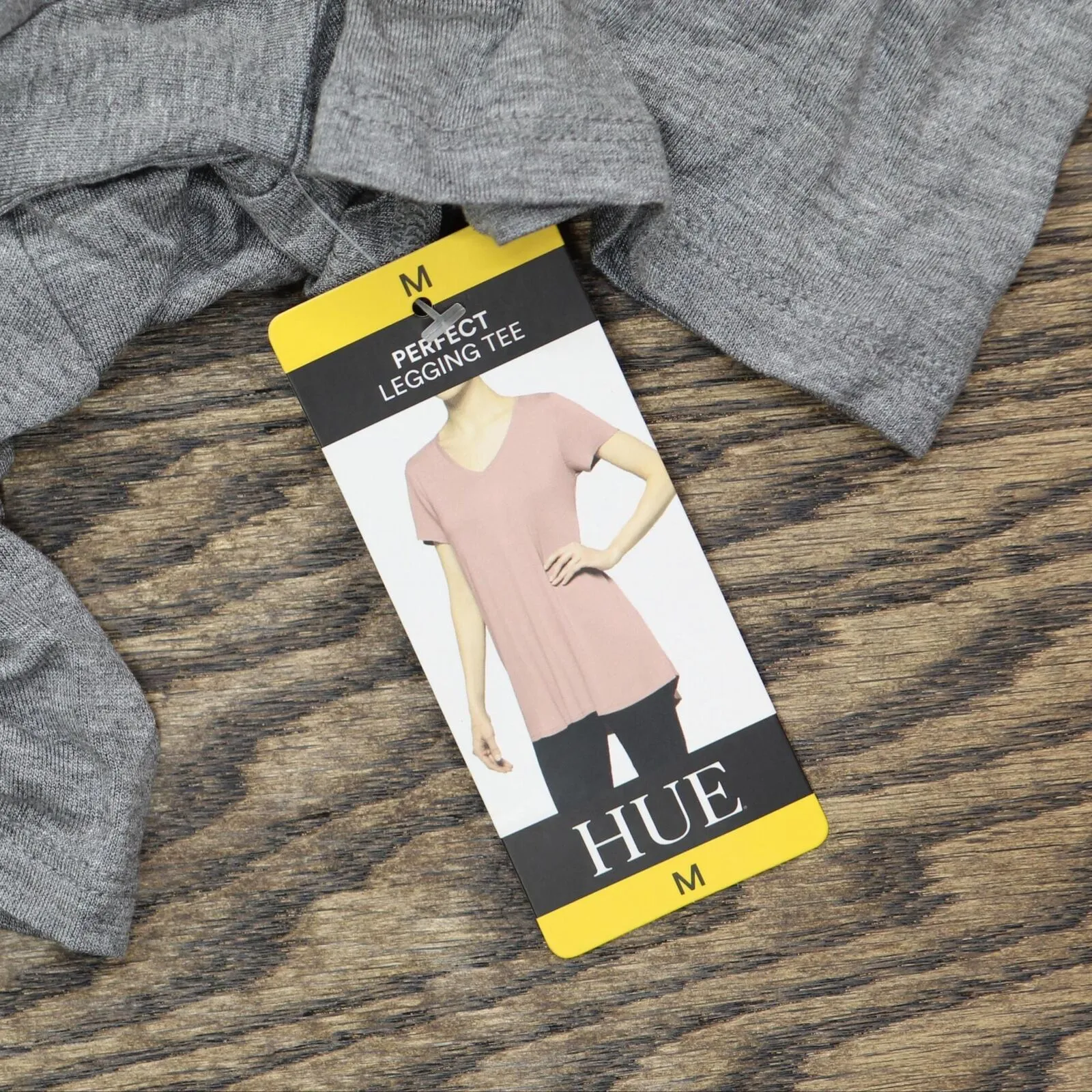 Hue Women's Short Sleeve Relaxed Fit Perfect Legging V-Neck Tee 21298KM