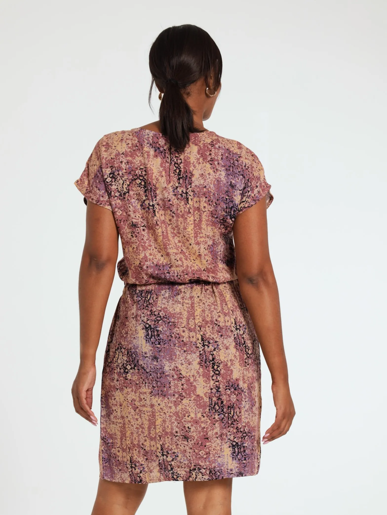 Ladies Short Sleeve Wasited Shift Dress