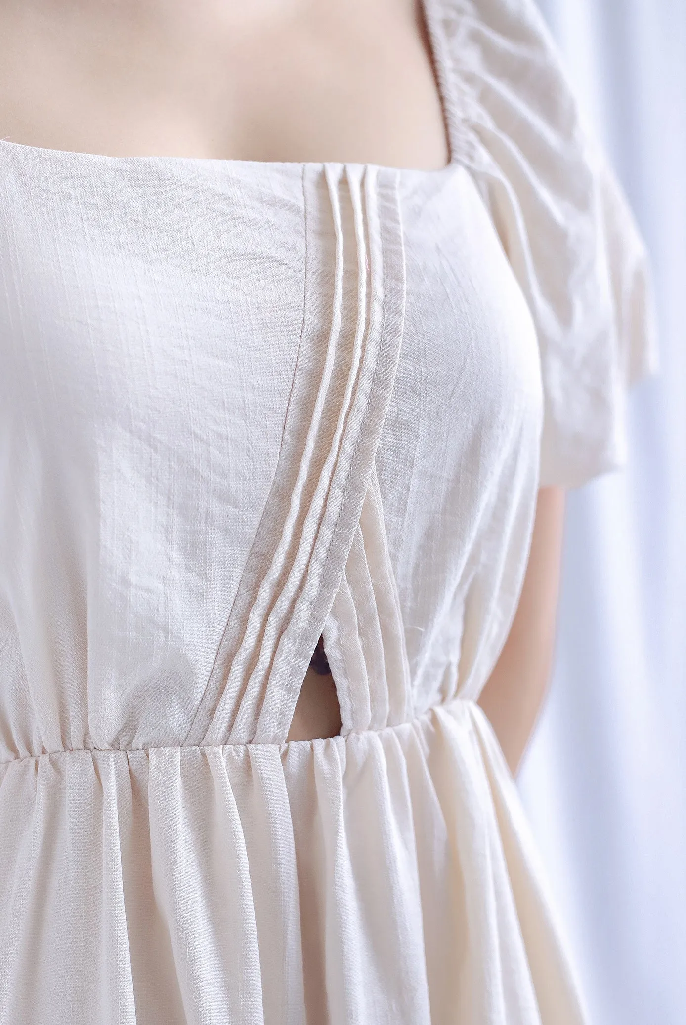 Marisa Puffy Sleeve Pintuck Cut Out Maxi Dress In Cream