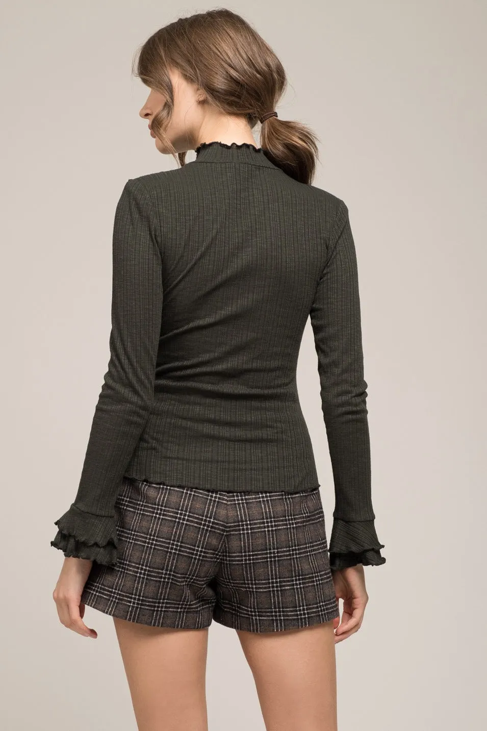 MOON RIVER Ruffle Sleeve Mock Neck Top