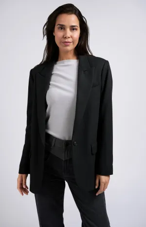 Oversized long sleeve blazer with pockets and single button