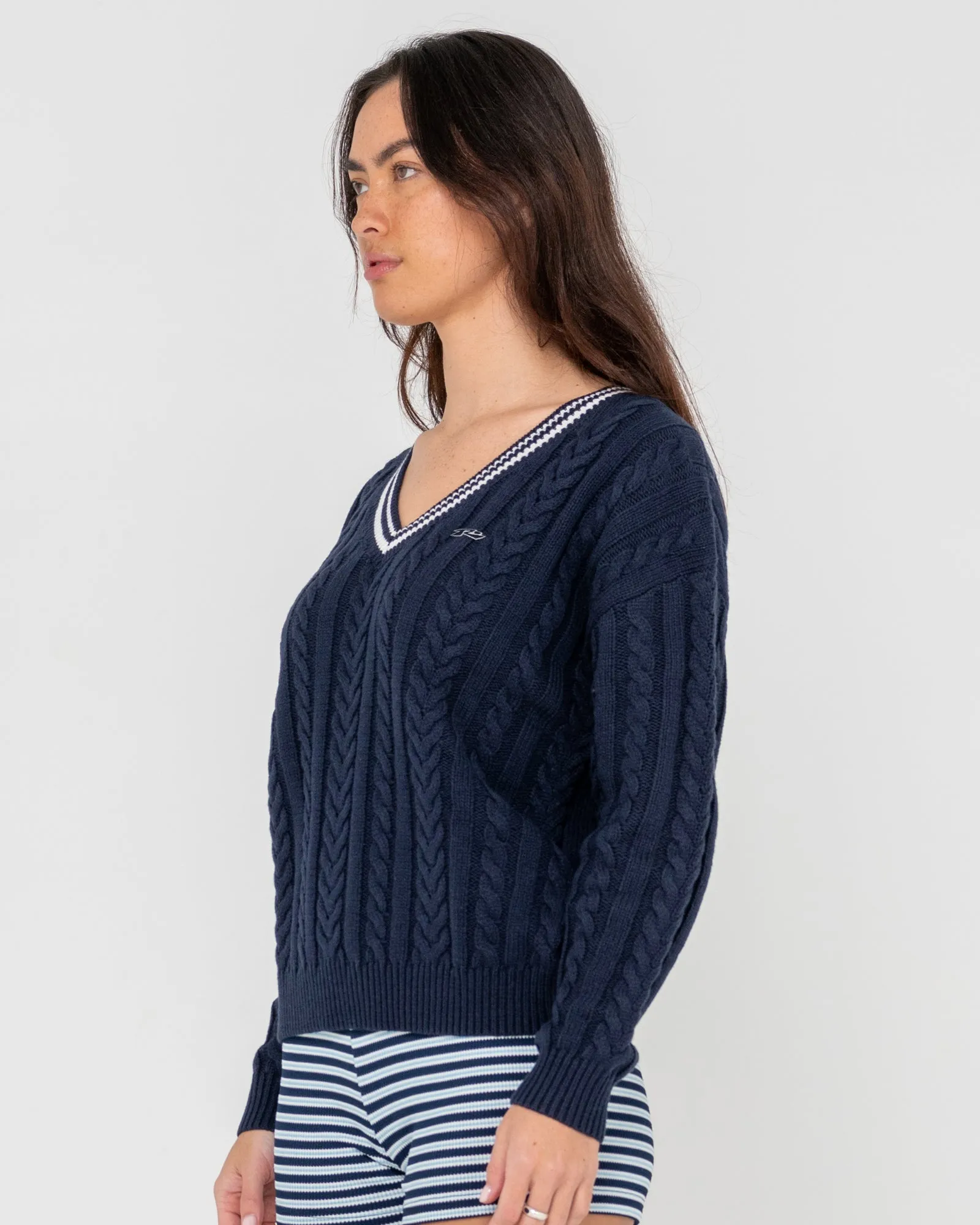 Oxford Vee Neck Chunky Knit