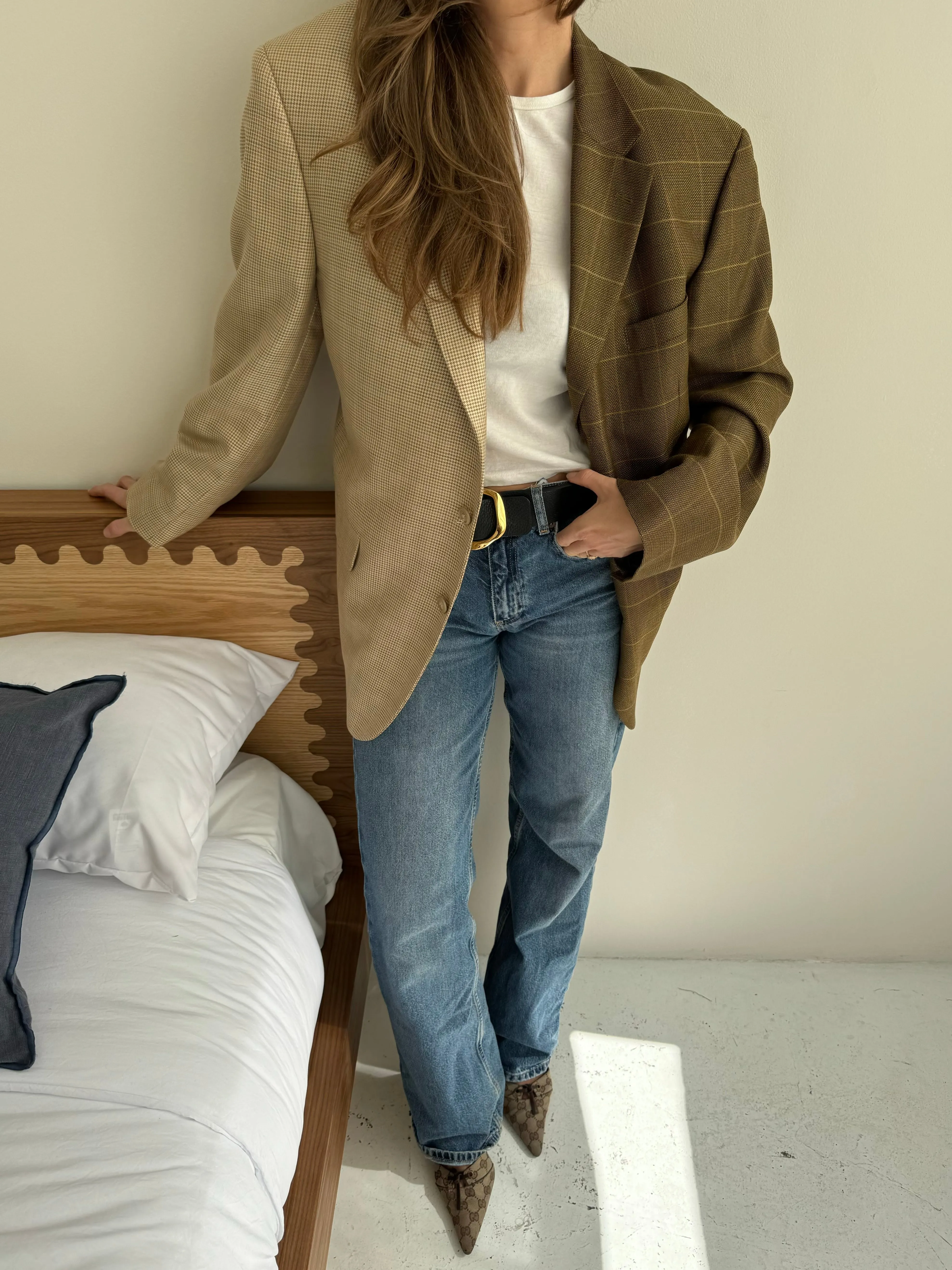Pale brown houndstooth and caramel plaid contrasted blazer