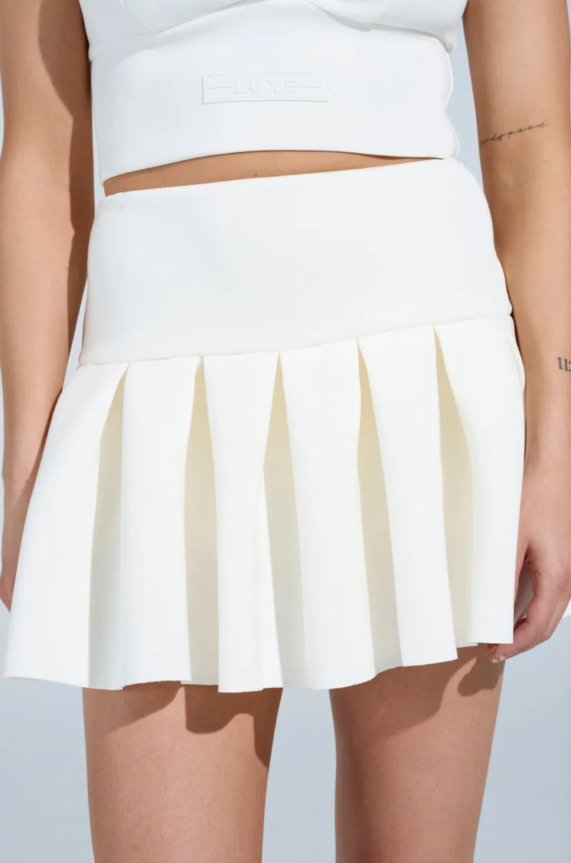 PAXTON SUPERLUXE PLEATED MINI SKIRT IN WHITE