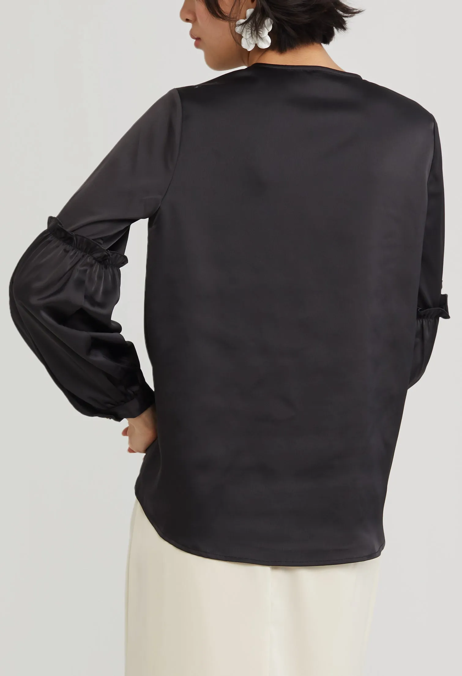 Round Neck Tiered Trumpet Sleeve Blouse