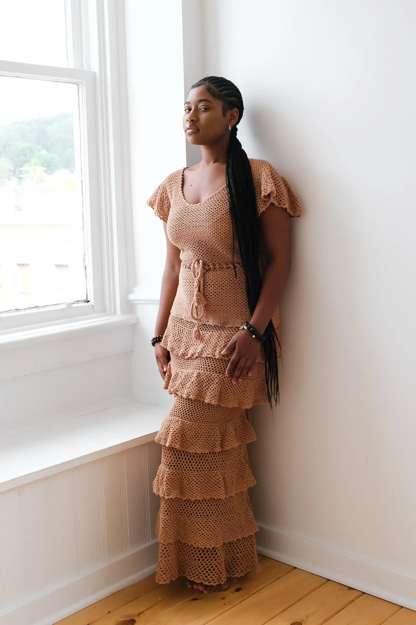 Ruffle Sleeve Top in Mocha