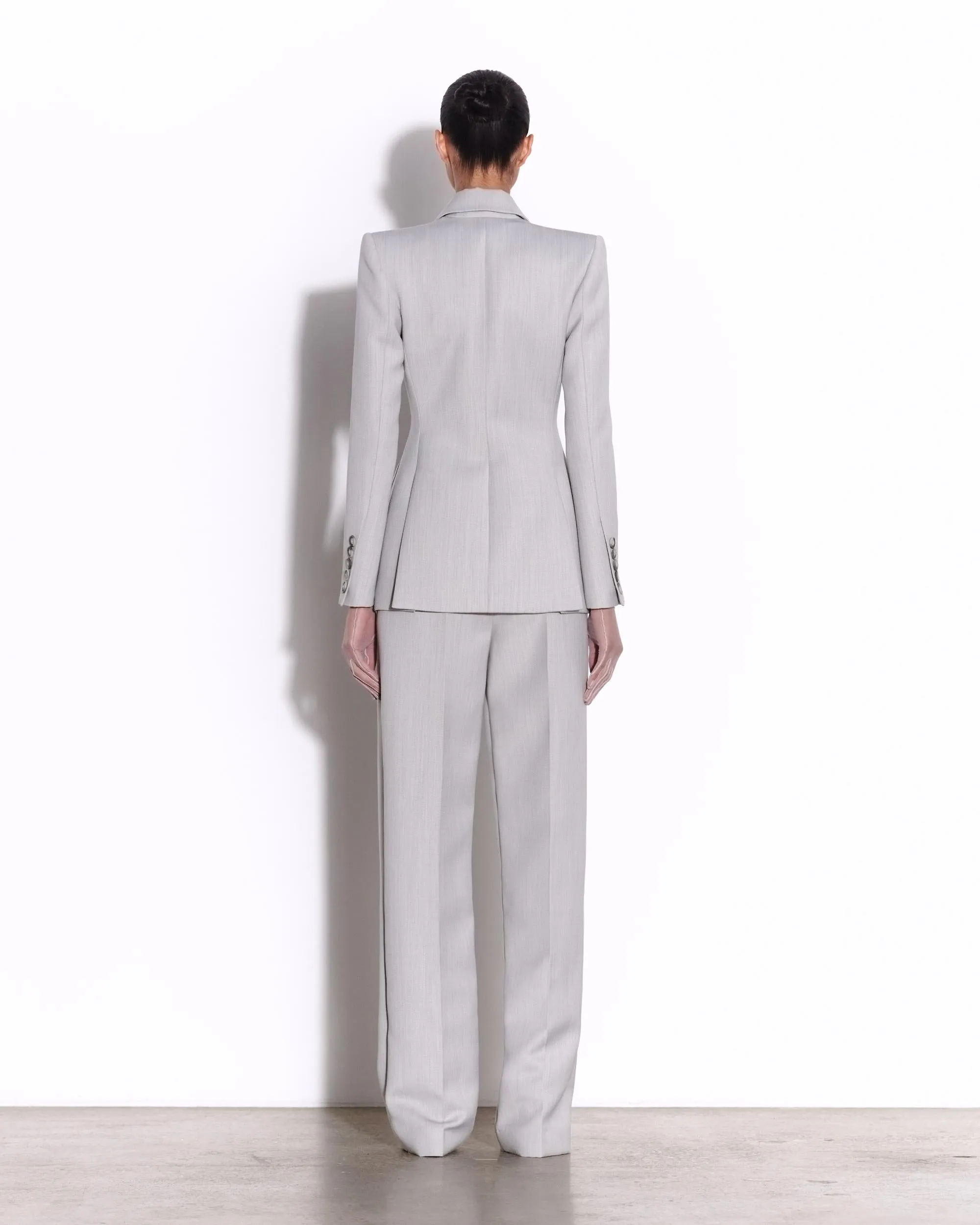 Single Breasted Fitted Blazer in Wool Suiting