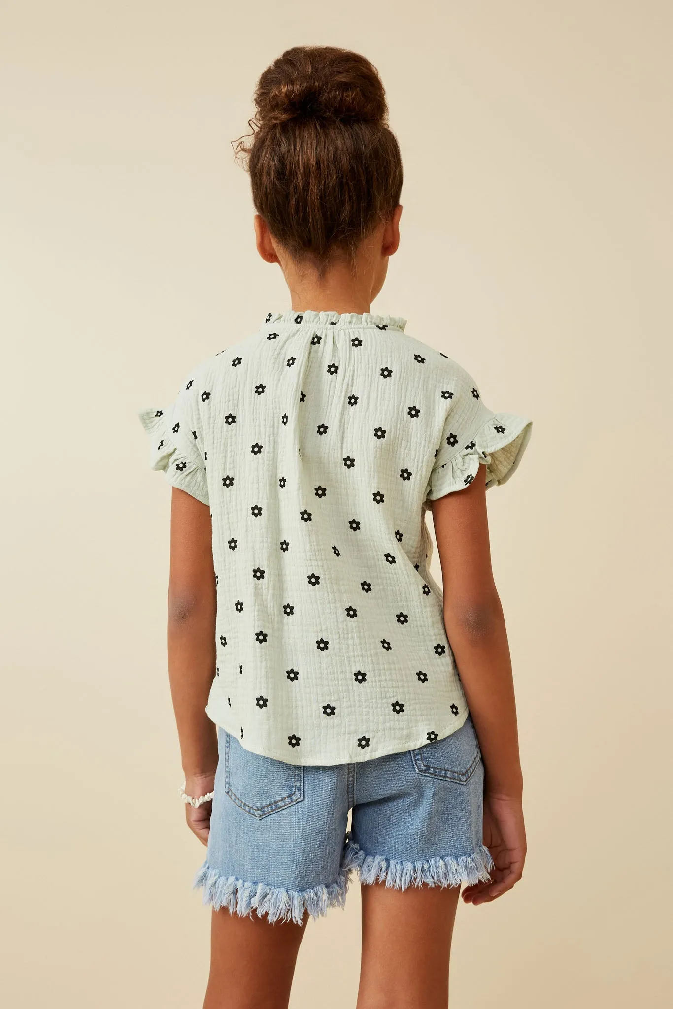 Textured Floral Print Ruffle Collar Shirt
