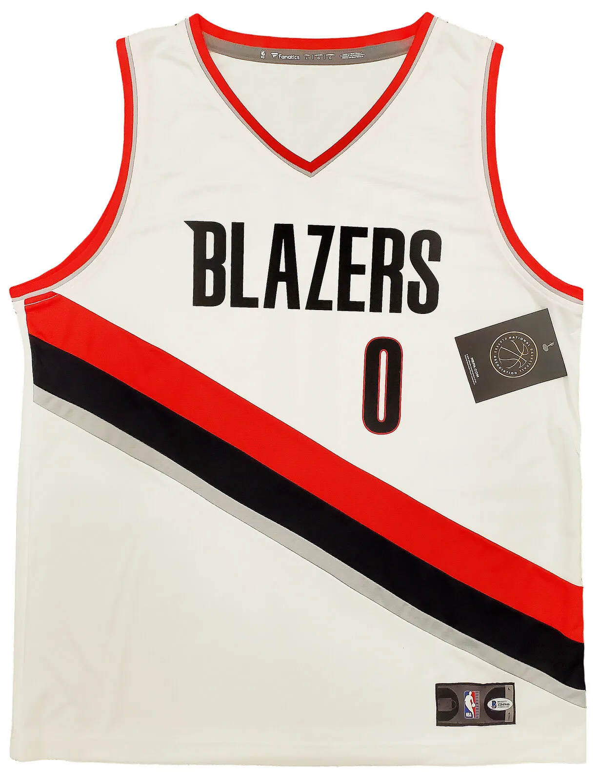 TRAIL BLAZERS DAMIAN LILLARD AUTOGRAPHED WHITE FANATICS JERSEY L BECKETT 196415