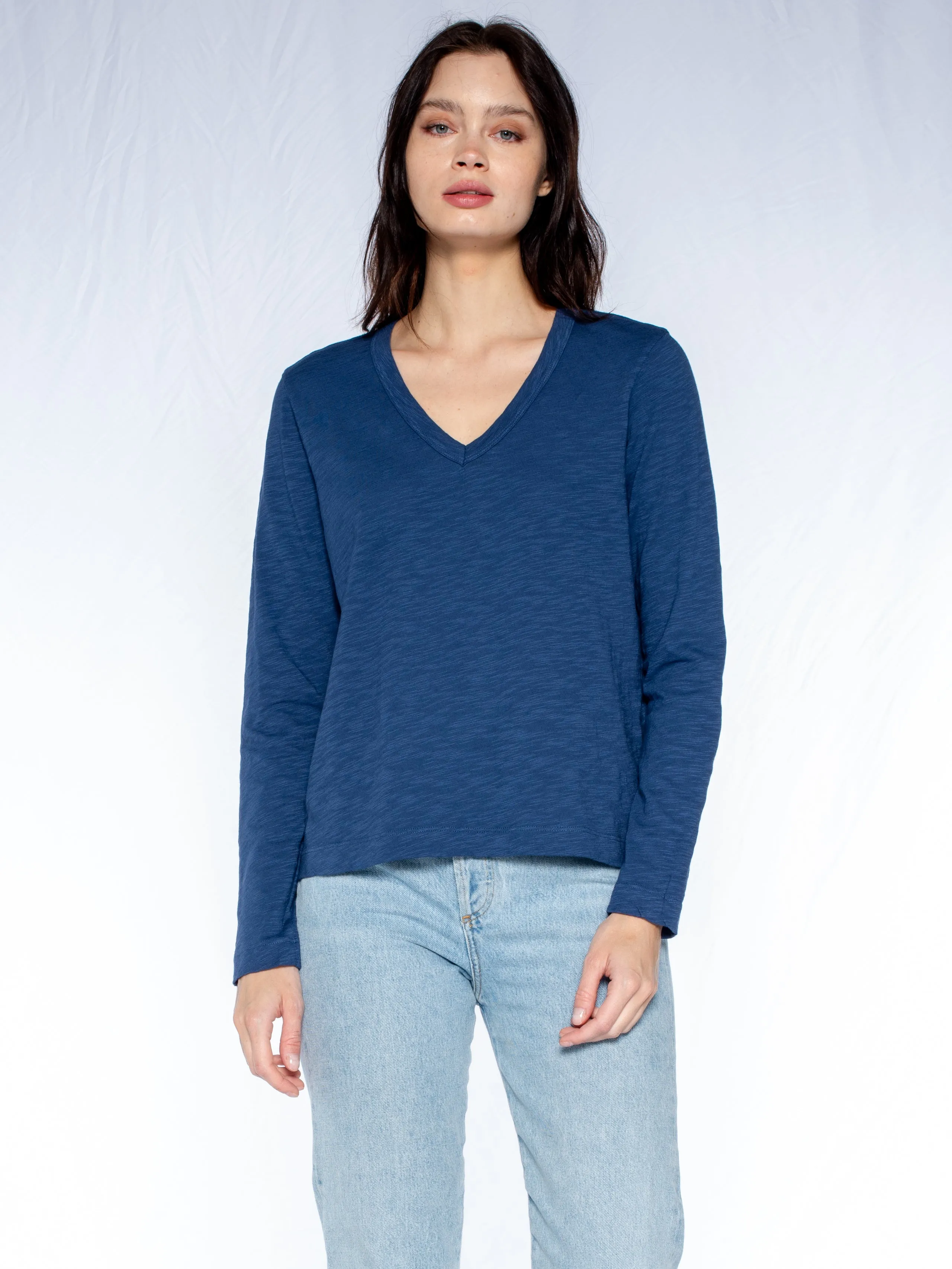 V-Neck L/S Baby Baby Fit Tee