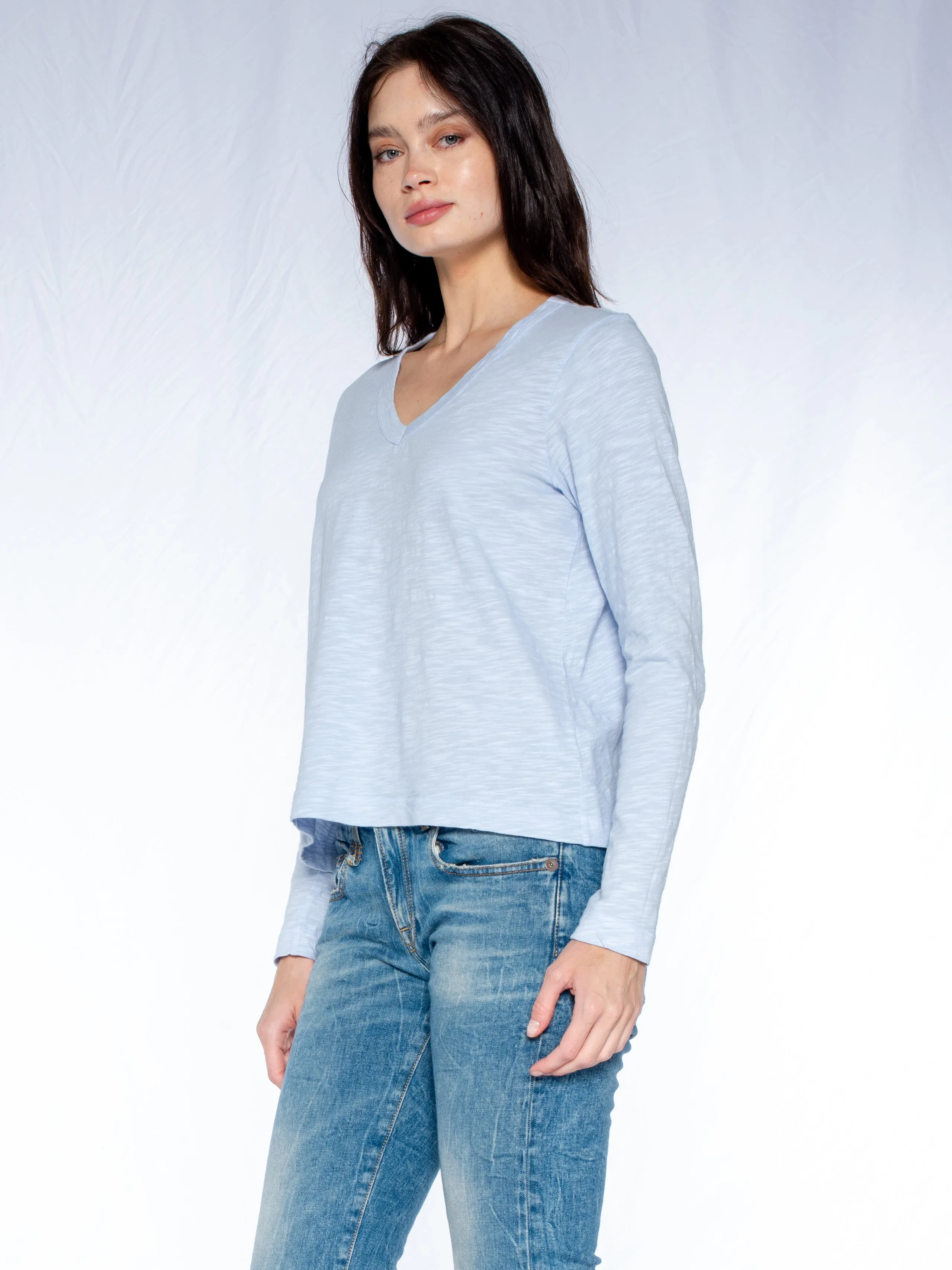 V-Neck L/S Baby Baby Fit Tee