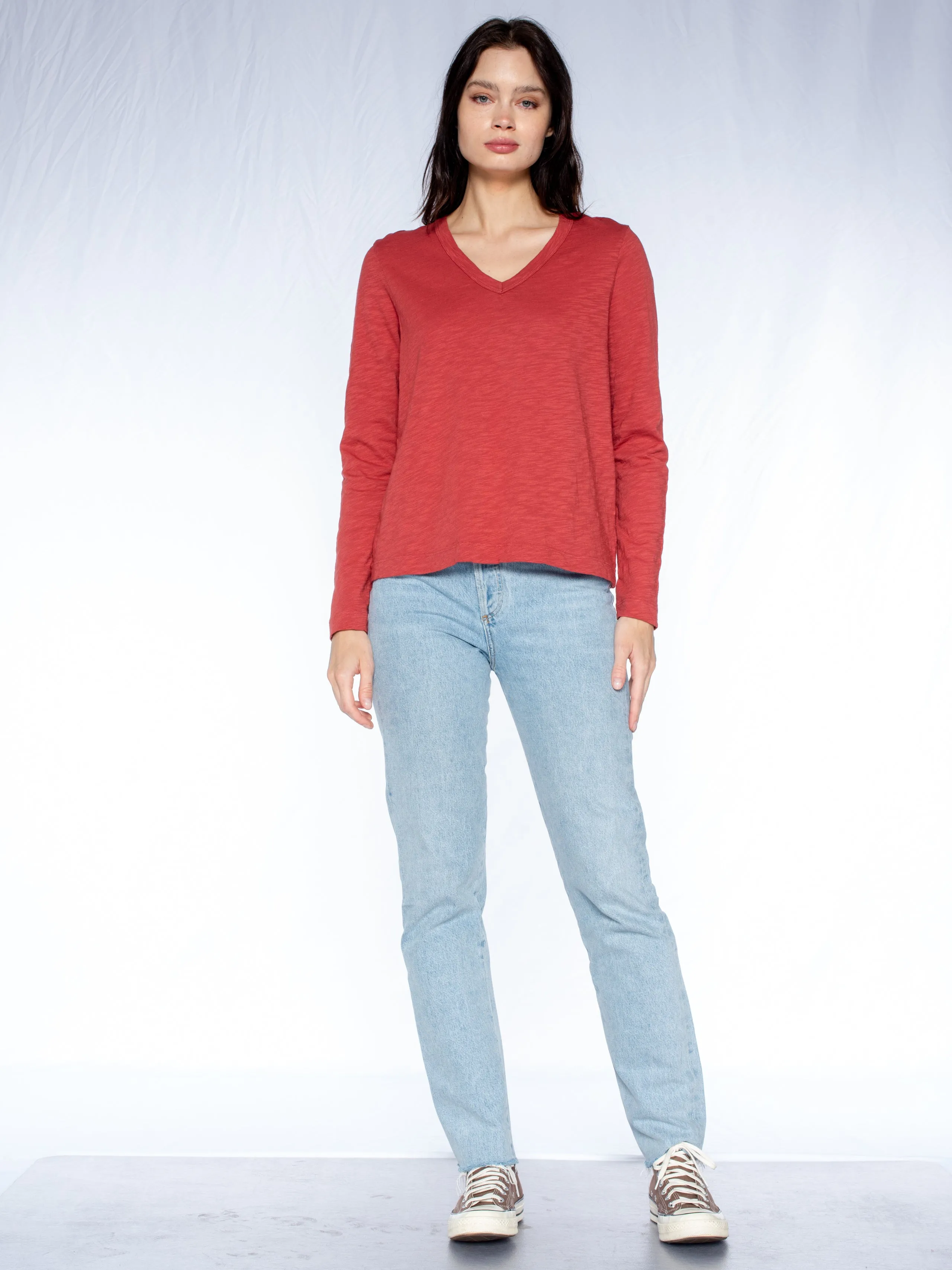 V-Neck L/S Baby Baby Fit Tee