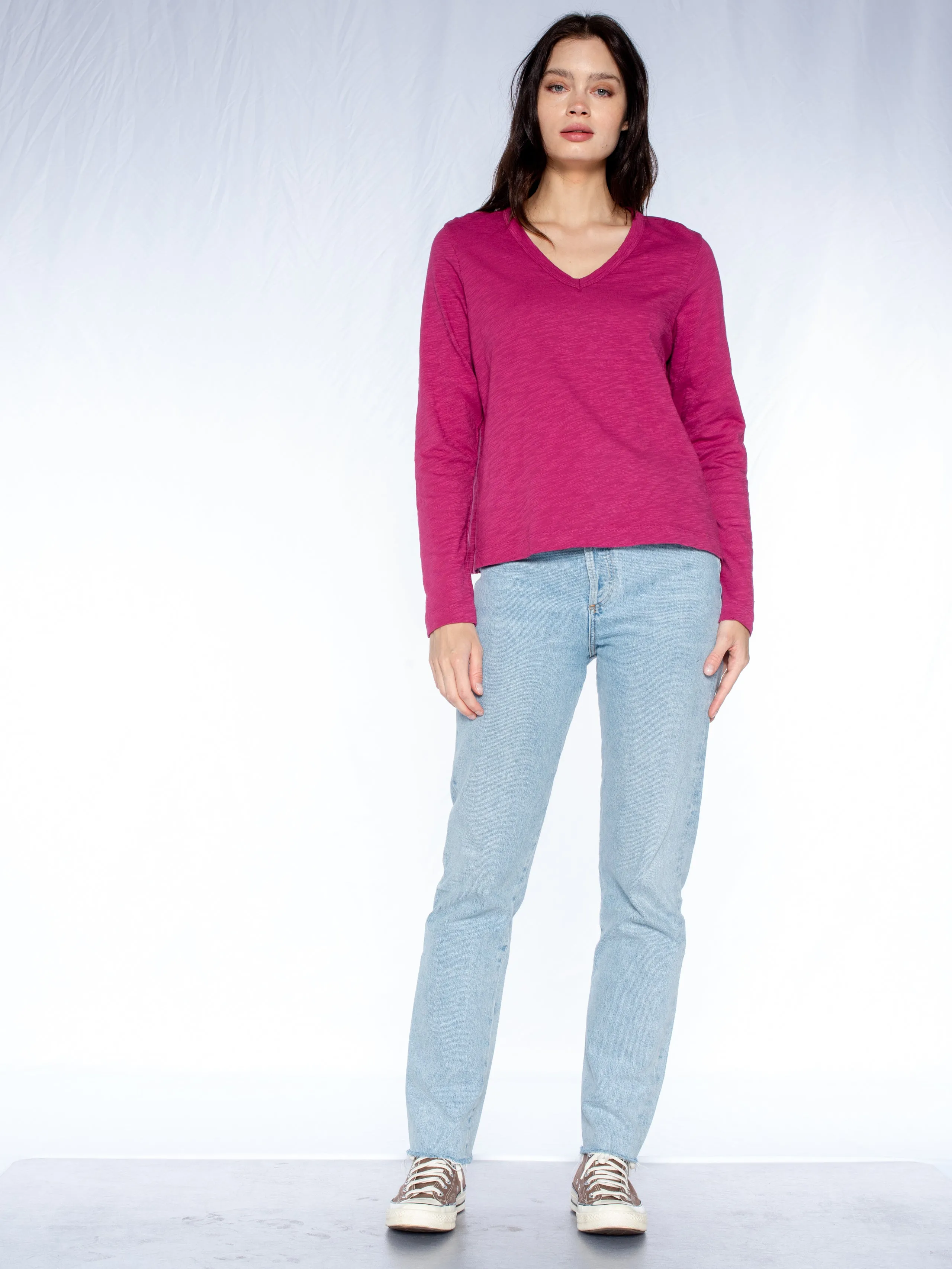 V-Neck L/S Baby Baby Fit Tee